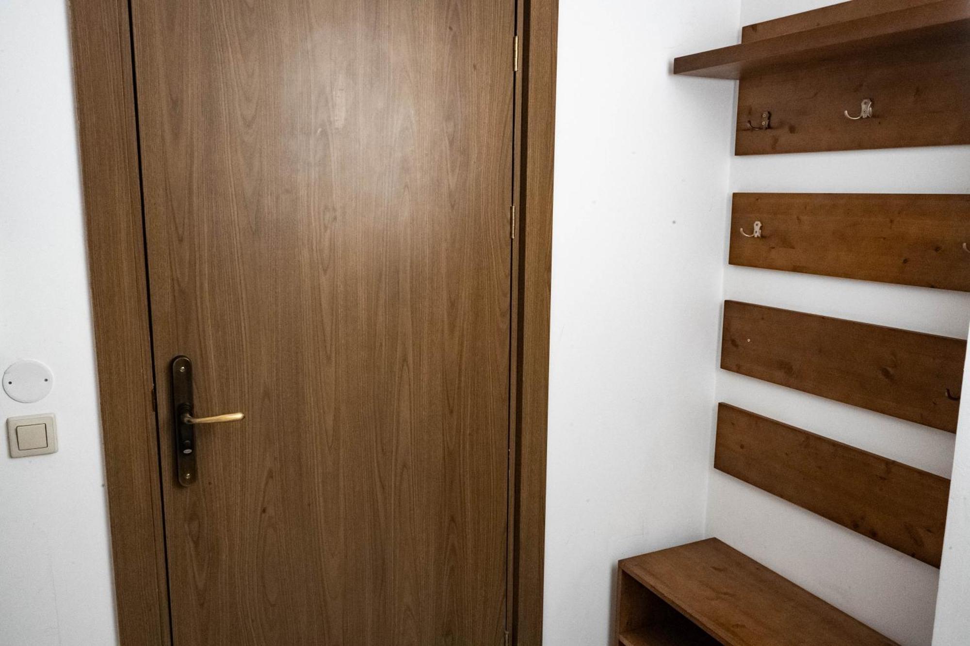 St. John Hill Apartment, Банско Экстерьер фото